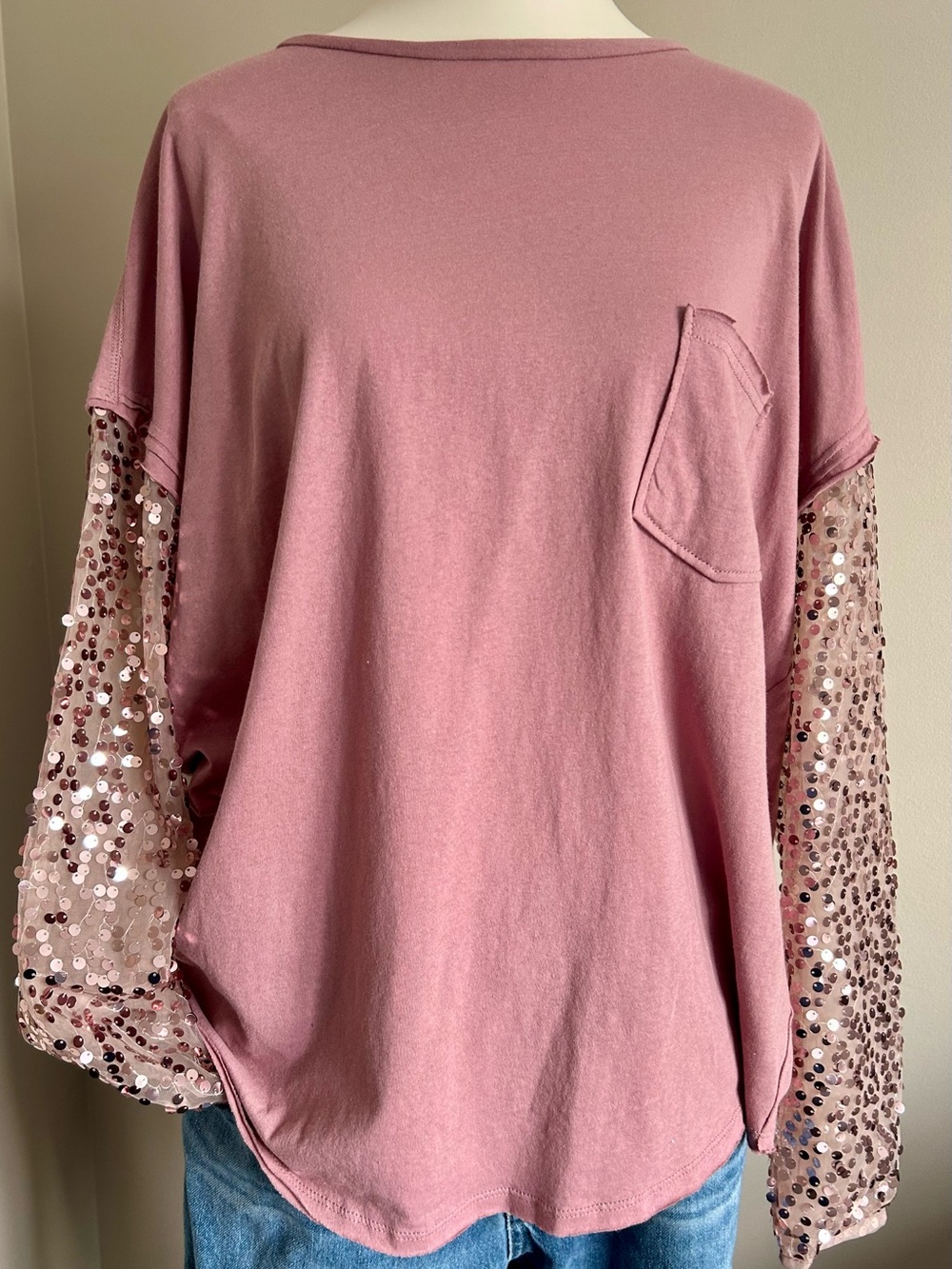 NWT - Free People “Celine” T-Shirt w. Sequinned Detail in “Lavender Shadows” - Picture 5 of 14